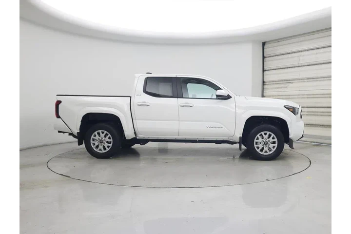 $36998 : Toyota Tacoma 2026 4x2 SR5 4 image 7