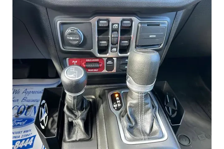 $39995 : Jeep Gladiator 2025 4x4 Spor image 10