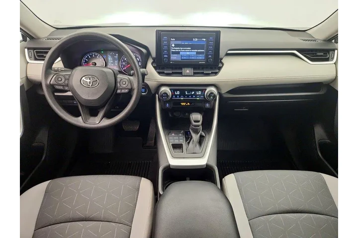 $29998 : Toyota RAV4 2022 AWD XLE 4dr image 9