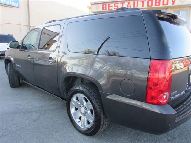 $8995 : 2010 GMC Yukon XL SLT image 5