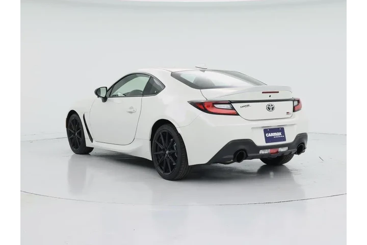 $34998 : Toyota GR86 2024 Premium 2dr image 2