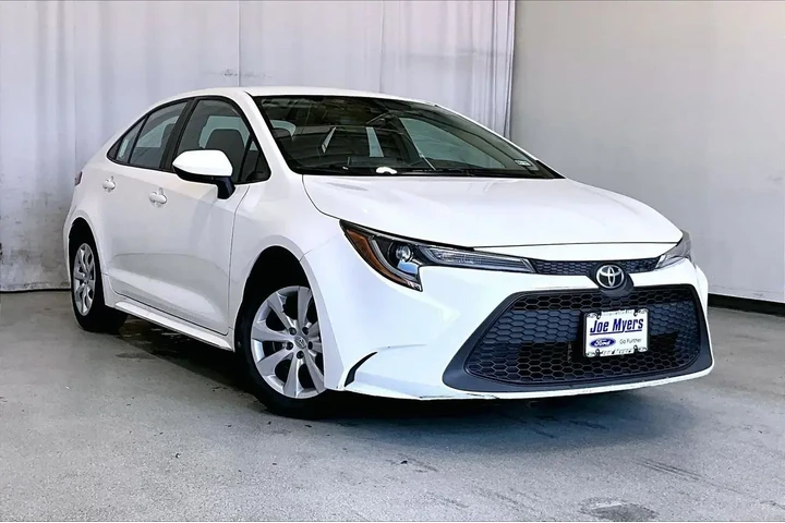 $15291 : Toyota Corolla 2021 LE 4dr S image 1