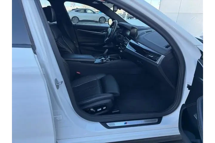 $34990 : BMW 5 Series 2020 AWD M550i image 10