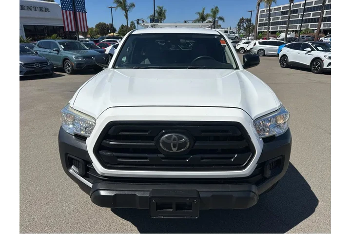 $20777 : 2019 Tacoma 2WD SR image 3