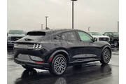 $32997 : Ford Mustang Mach-E 2024 AWD thumbnail