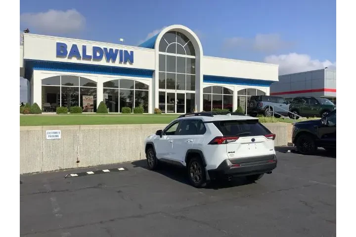 $34900 : Toyota RAV4 Hybrid 2023 AWD image 5