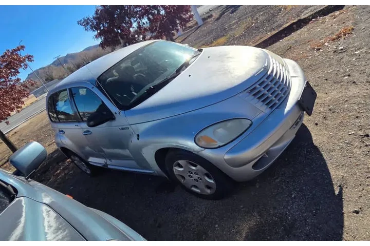 $2995 : 2005 PT Cruiser Touring image 3