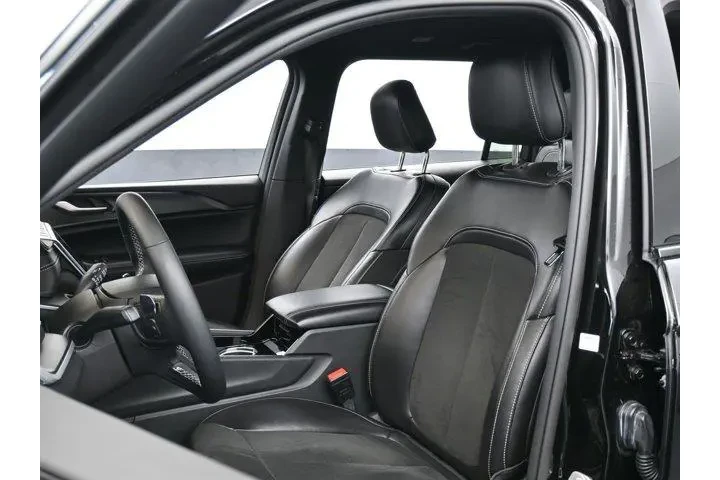 $27432 : Jeep Grand Cherokee L 2023 4 image 10