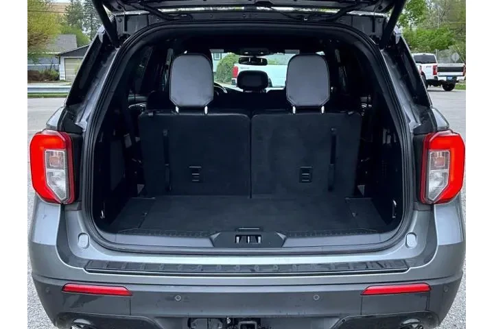 $38995 : Ford Explorer 2024 AWD ST-Li image 9