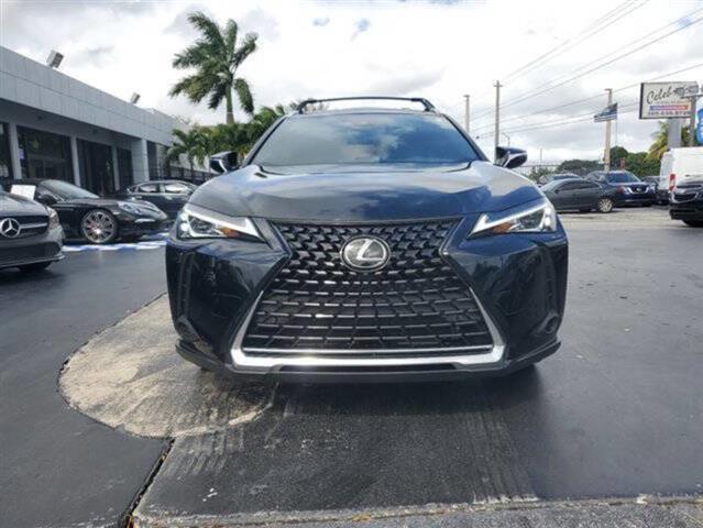 $27995 : 2022 Lexus UX image 4