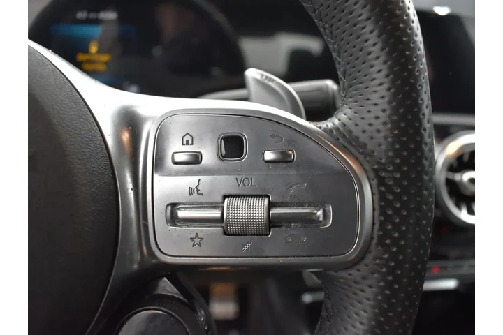 $33952 : Mercedes-Benz CLA 2021 AWD A image 10