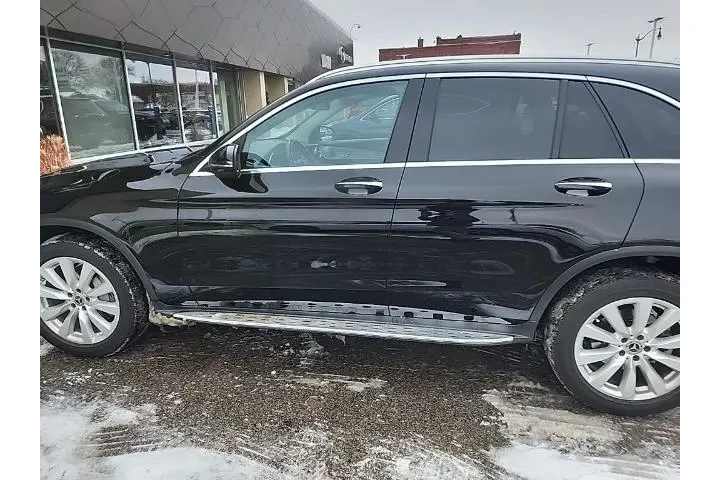 $18990 : Mercedes-Benz GLC 2020 AWD G image 9