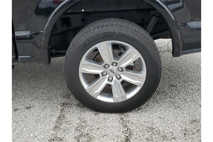 $35306 : Ford F-150 2019 4x4 Lariat 4 image 8