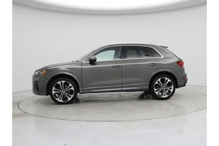 $23998 : Audi Q3 2021 AWD quattro S l image 3