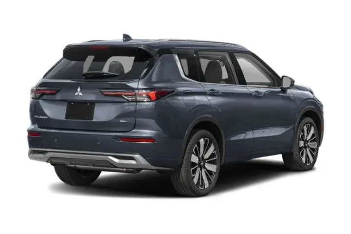 $30250 : Mitsubishi Outlander 2025 SE image 2