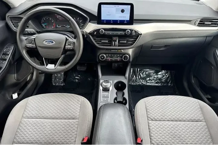 $16994 : Ford Escape 2022 AWD SE 4dr image 5