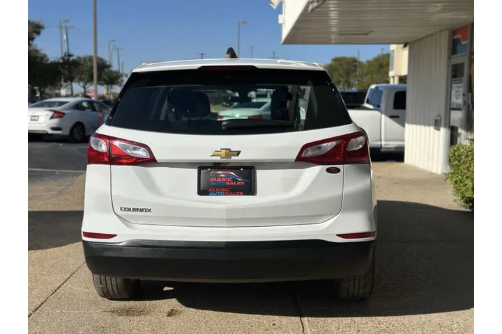 $17999 : 2020 Equinox LS image 8