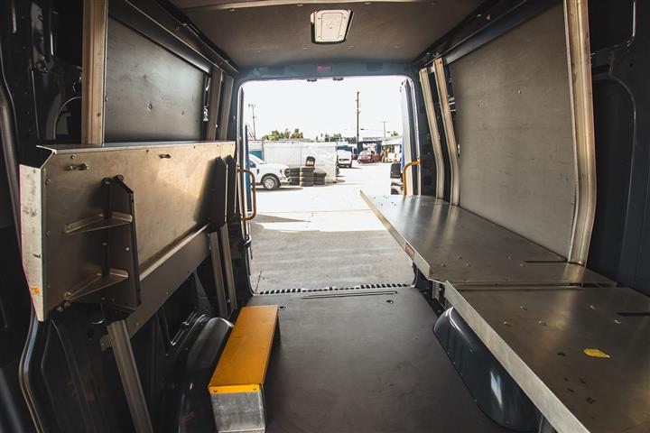 2018 Sprinter Cargo Van 2500 image 9