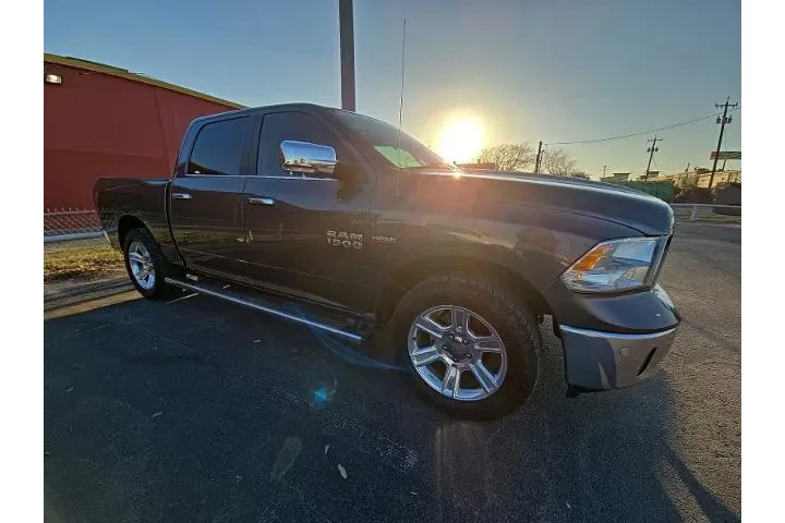 $17998 : Ram 1500 2017 4x4 Big Horn 4 image 2