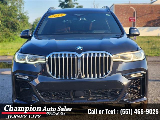 Used 2019 X7 xDrive50i Sports image 9