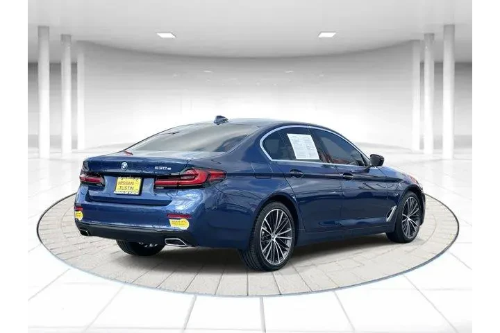 $28999 : BMW 5 Series 2022 530e 4dr S image 4