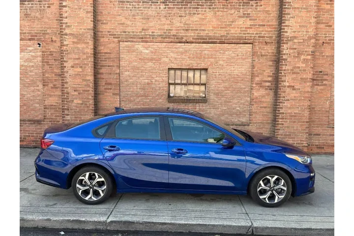 $15500 : 2021 Forte LXS image 10