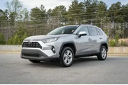 $24987 : Toyota RAV4 2021 XLE 4dr SUV thumbnail