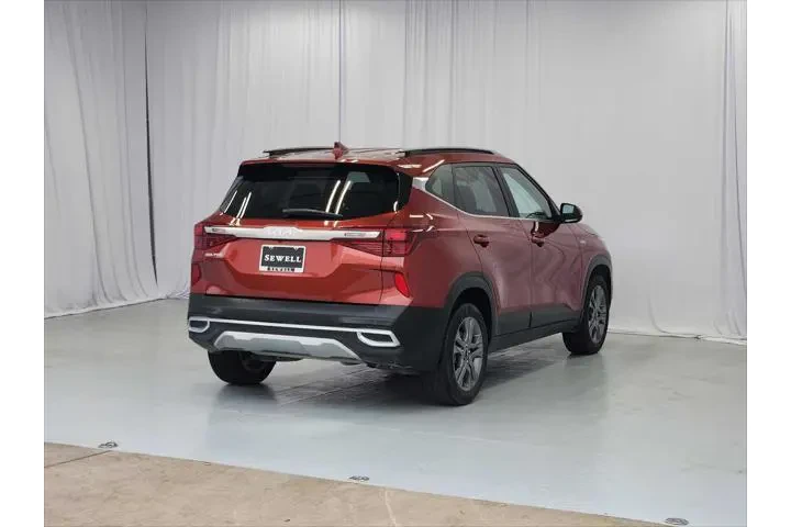 $22490 : Kia Seltos 2023 AWD S 4dr SU image 4