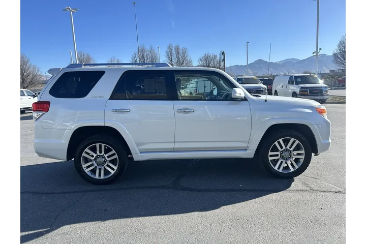 $17172 : Toyota 4Runner 2013 AWD Limi image 6