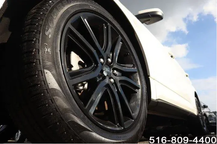 $27947 : Ford Edge 2022 AWD ST-Line 4 image 8