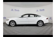 $25875 : Honda Accord 2023 LX 4dr Sed thumbnail