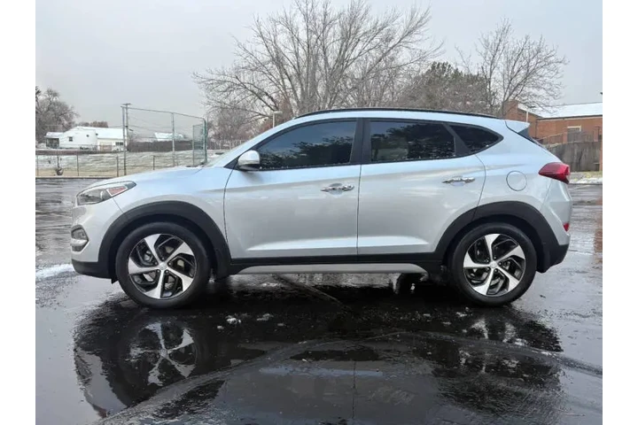 $10900 : 2018 Tucson Limited image 8
