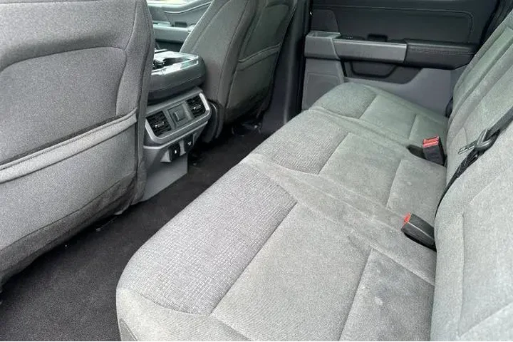 $39991 : Ford F-150 2025 4x4 XLT 4dr image 6