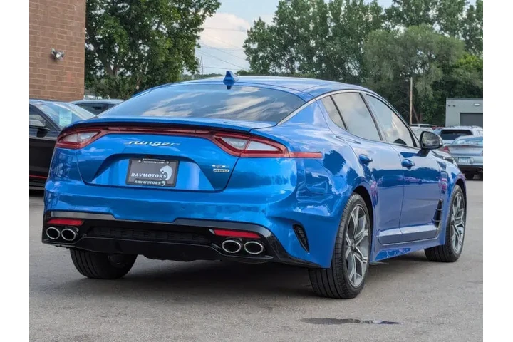 $19475 : 2018 Stinger GT image 9