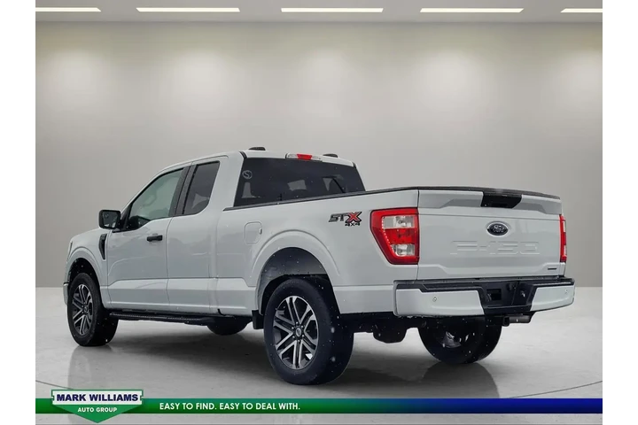 $37295 : Ford F-150 2023 4x4 XL 4dr S image 5