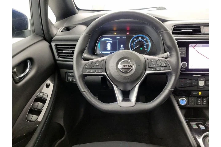 $14998 : Nissan LEAF 2021 SV 4dr Hatc image 10