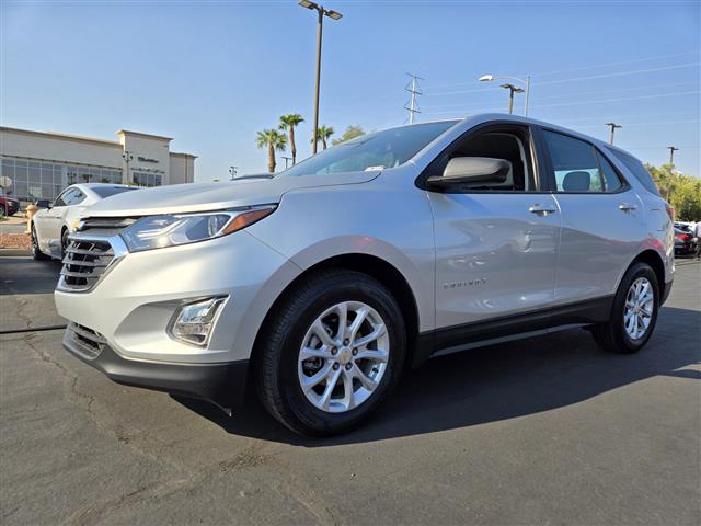 $18291 : Pre-Owned 2020 Equinox LS image 8