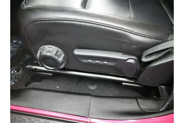 $30991 : Jeep Wrangler Unlimited 2022 image 7