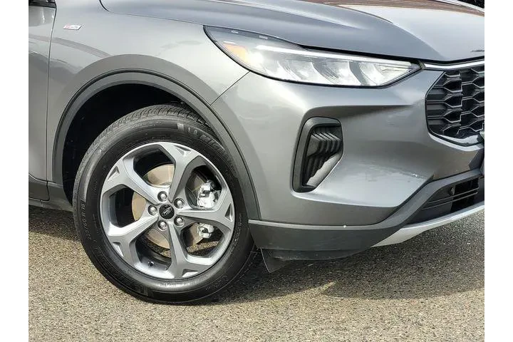 $25673 : Ford Escape 2025 AWD ST-Line image 6