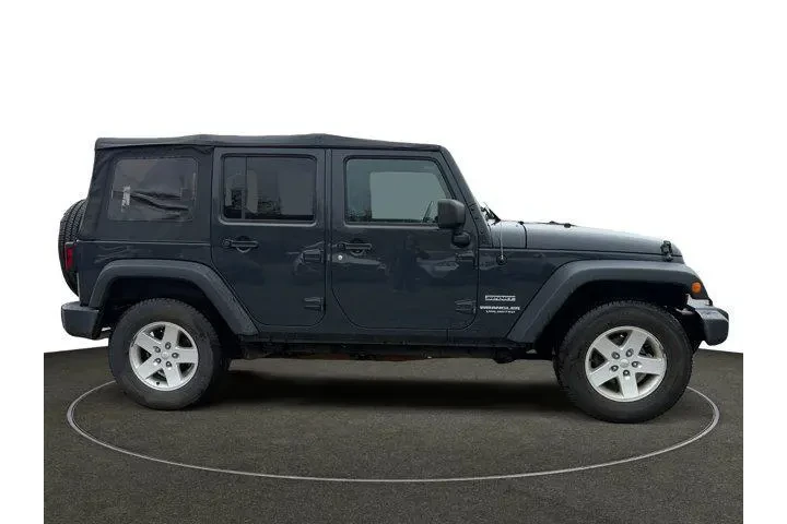 $19030 : Jeep Wrangler Unlimited 2017 image 6