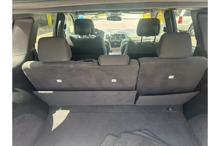 $13990 : 2016 Grand Cherokee Laredo image 7
