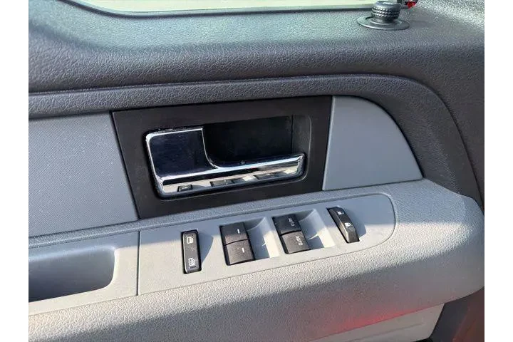 $19992 : Ford F-150 2014 4x4 XLT 4dr image 6