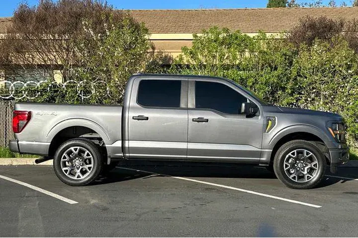 $39994 : Ford F-150 2024 4x4 STX 4dr image 7