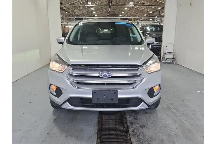$16699 : Ford Escape 2019 AWD SE 4dr image 2