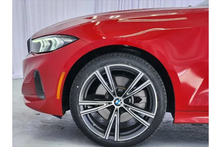 $39491 : BMW 3 Series 2024 AWD 330i x image 6