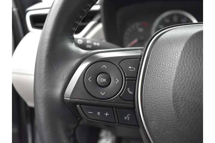 $19995 : Toyota Corolla Cross 2022 LE image 6