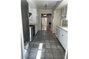 $1870 : Single story two bedroom and t thumbnail