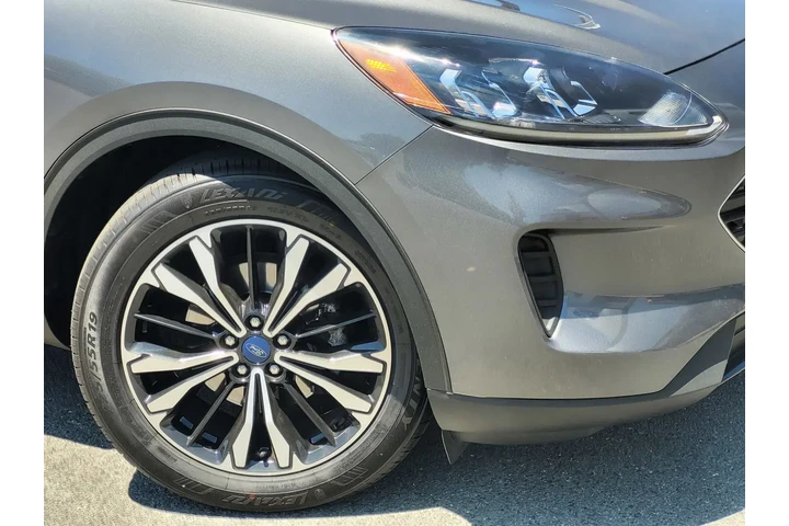 $16500 : Ford Escape 2022 SE 4dr SUV image 9