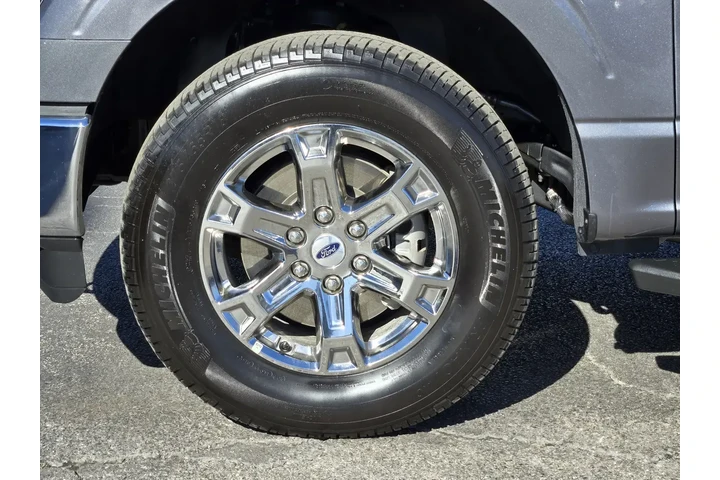 $39959 : Ford F-150 2023 4x4 Lariat 4 image 10