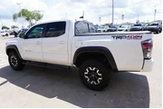 $39725 : Toyota Tacoma 2023 4x4 TRD S thumbnail